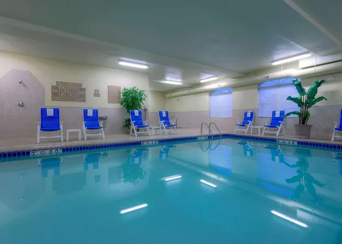 Country Inn & Suites By Radisson, Emporia, Va